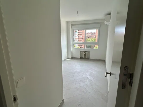 Piso en calle de Luis de Salazar, 9 - Foto 11