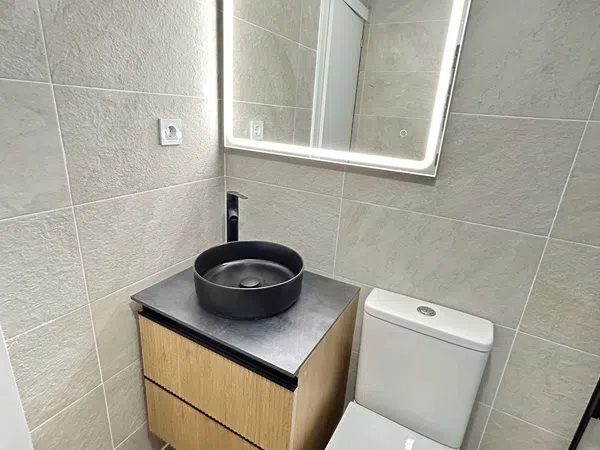 Piso en Reyes Católicos - Foto 9