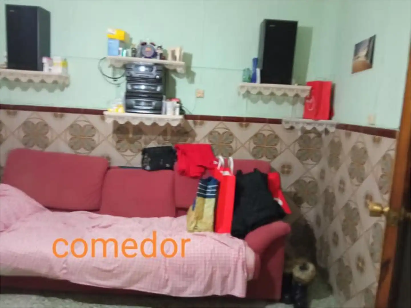 Chalet en pueblo - Foto 2