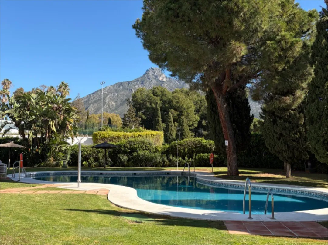 Piso en  Calle Sierra Bermeja 88 - Foto 3