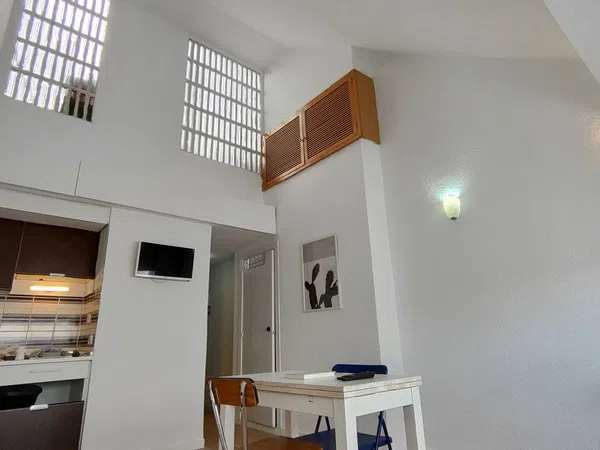 Estudio en calle de Blasco de Garay, 64