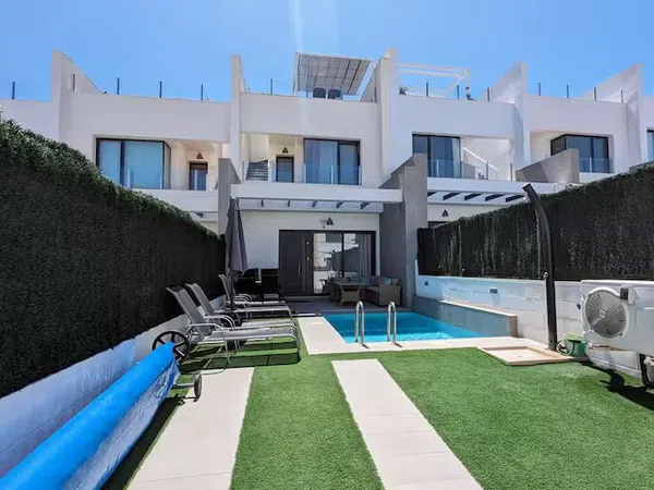 Chalet adosado en Calle Bidasoa, 13, Villamartín - Foto 2