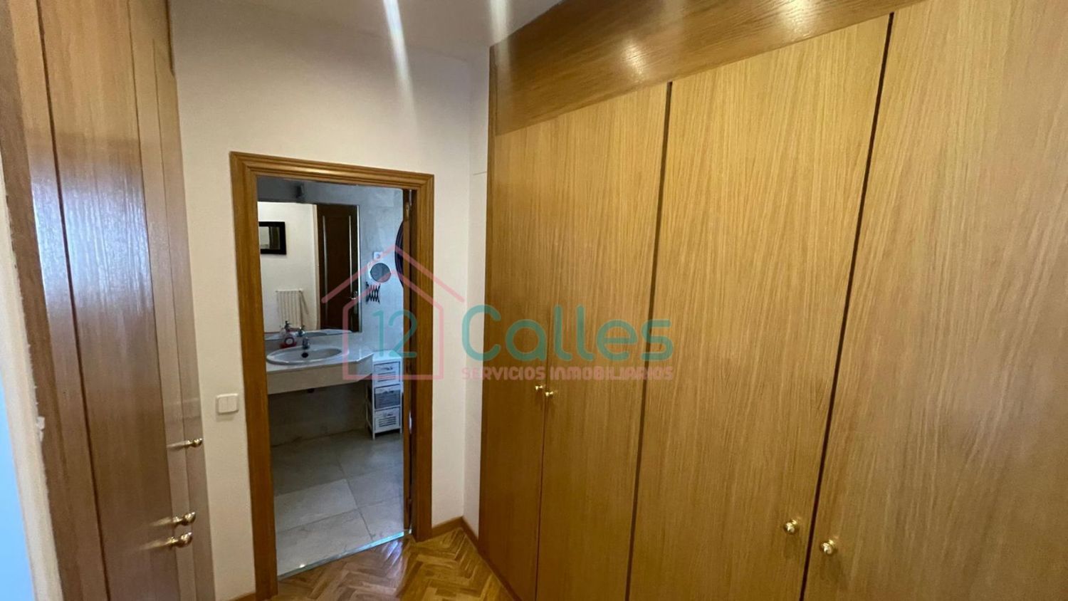 Chalet adosado en Calle Alhambra de Granada s/n, Nuevo Aranjuez-Ciudad de las Artes - Foto 21