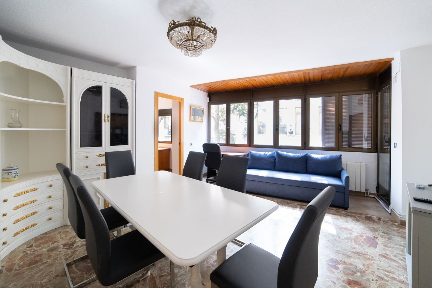 Piso en calle de Salvador Giner, 8