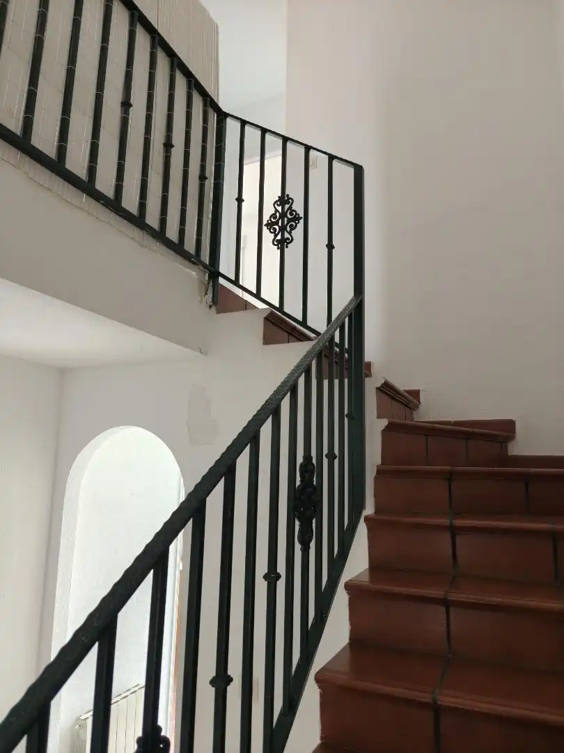 Casa adosada en  Calle Almendros 11 - Foto 9