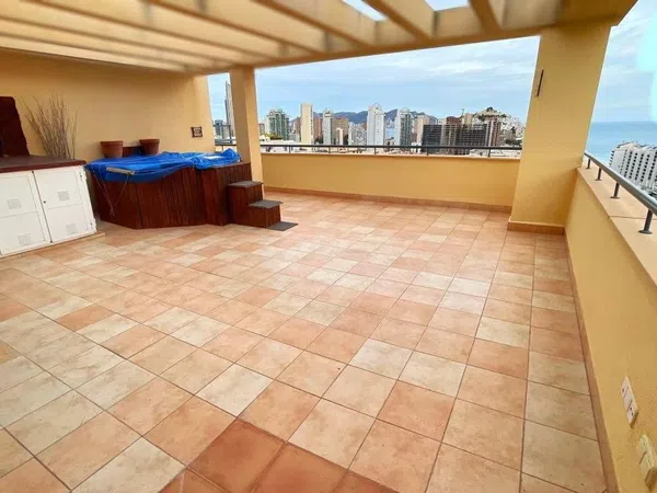 Ático en Avenida Mestral, 6, Bulevar - Puerta Mítica - Foto 1
