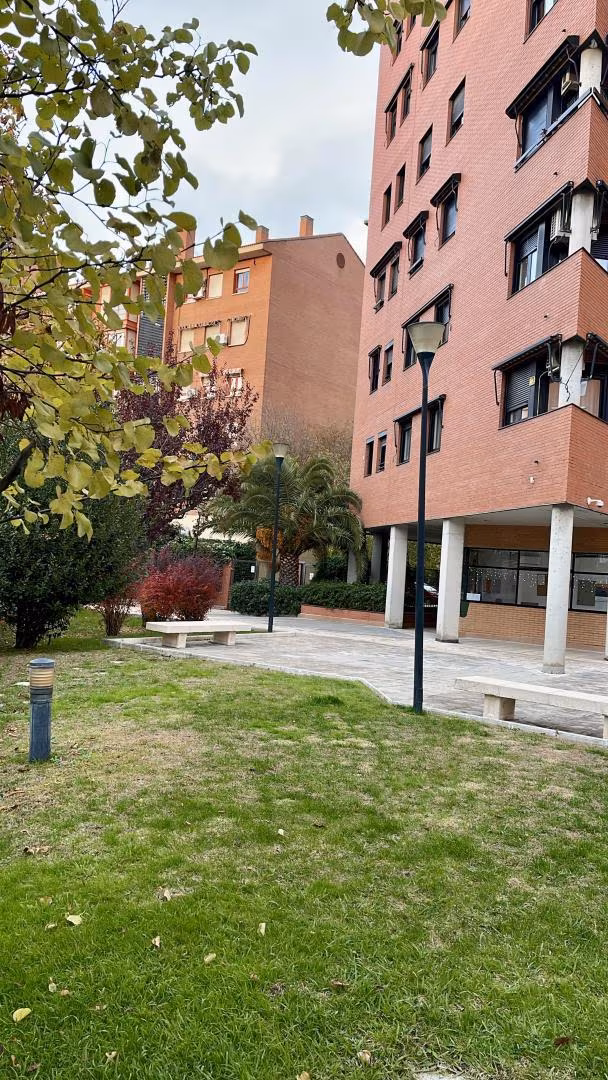 Piso en  Calle del Parroco Eusebio Cuenca 56 - Foto 26