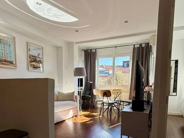 Piso en calle del Torpedero Tucumán, 17 - Foto 1