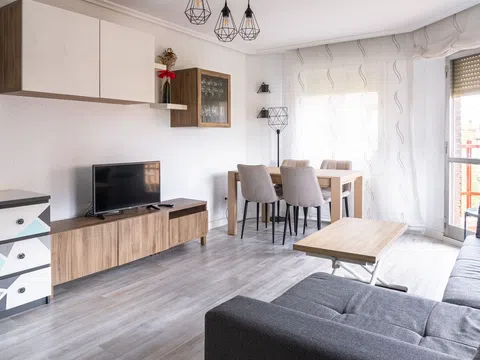 Piso en calle de Celso Emilio Ferreiro, 10