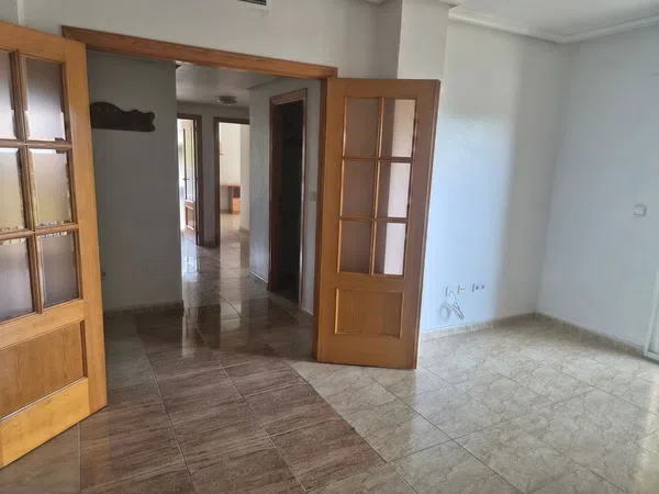 Piso en calle de la Iglesia, 12 - Foto 2