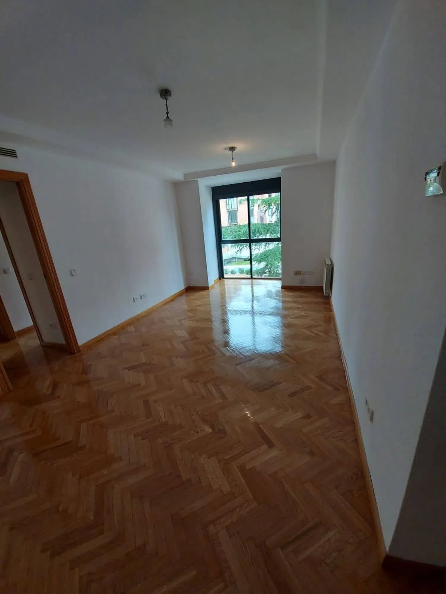 Piso en calle Marqués de Altamira, 3 - Foto 3