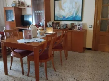 Piso en  Carrer Sala Boadella 17 - Foto 8