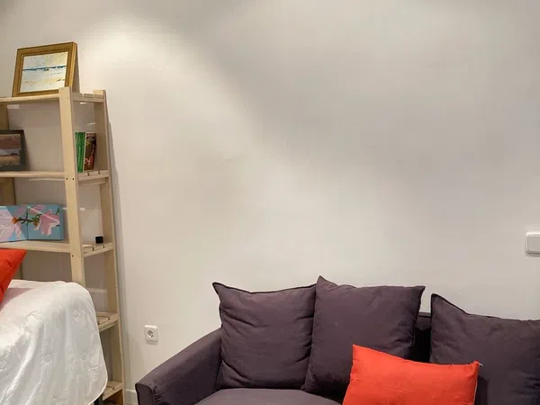 Estudio en calle del Monte Esquinza, 7 - Foto 3