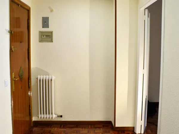 Piso en calle Puerto de Miravete, 11 - Foto 2