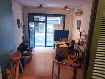 Local comercial en  Carrer de Pujós n48 - Foto 4