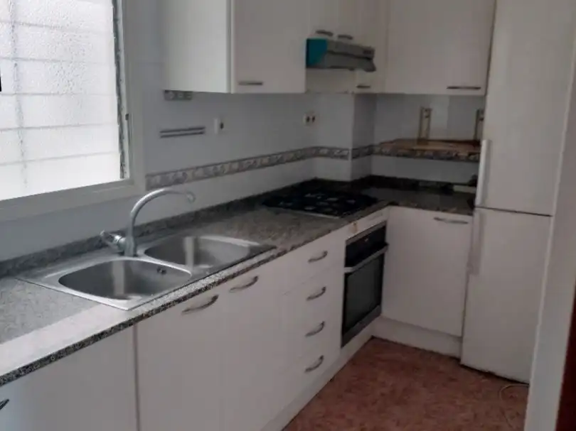 Piso en El Prat de Llobregat - Foto 4