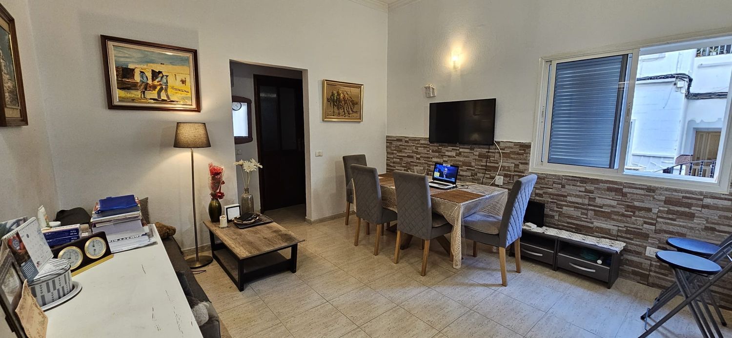 Piso en Calle Doña Perfecta, 71, Schamann - Rehoyas - Foto 2