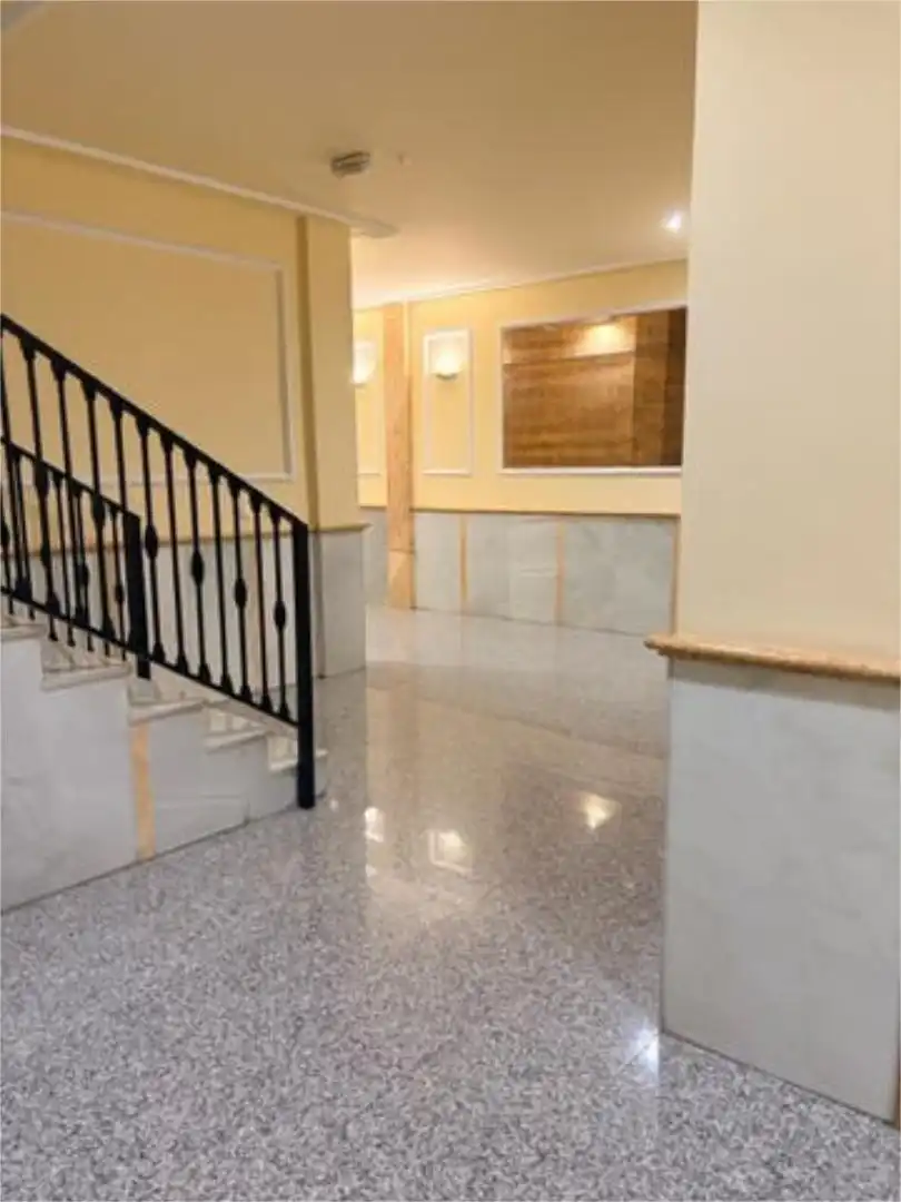 Piso en Av. de Andalucía - Foto 4