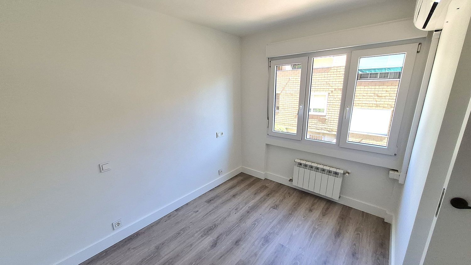 Chalet adosado en Calle Emilio Coll, Zona norte - Foto 17