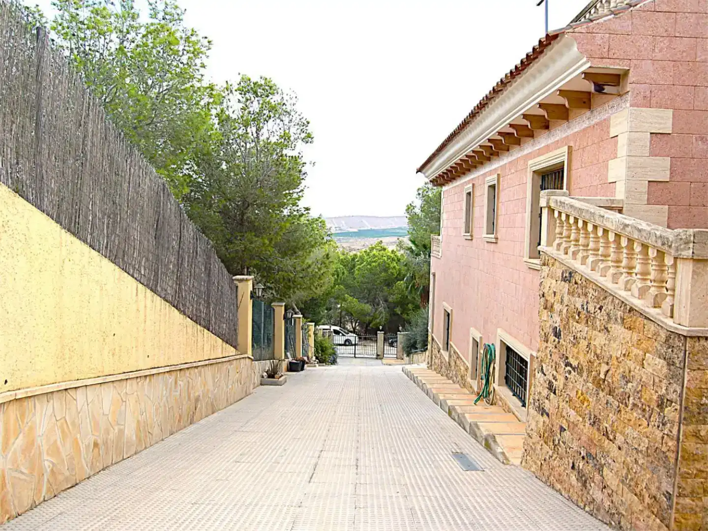 Chalet en  Urbanización la Pinada 37 - Foto 5