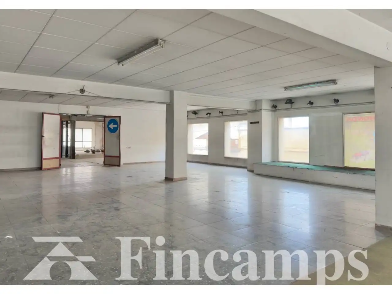 Local comercial en  Carretera Barcelona 26 - Foto 2