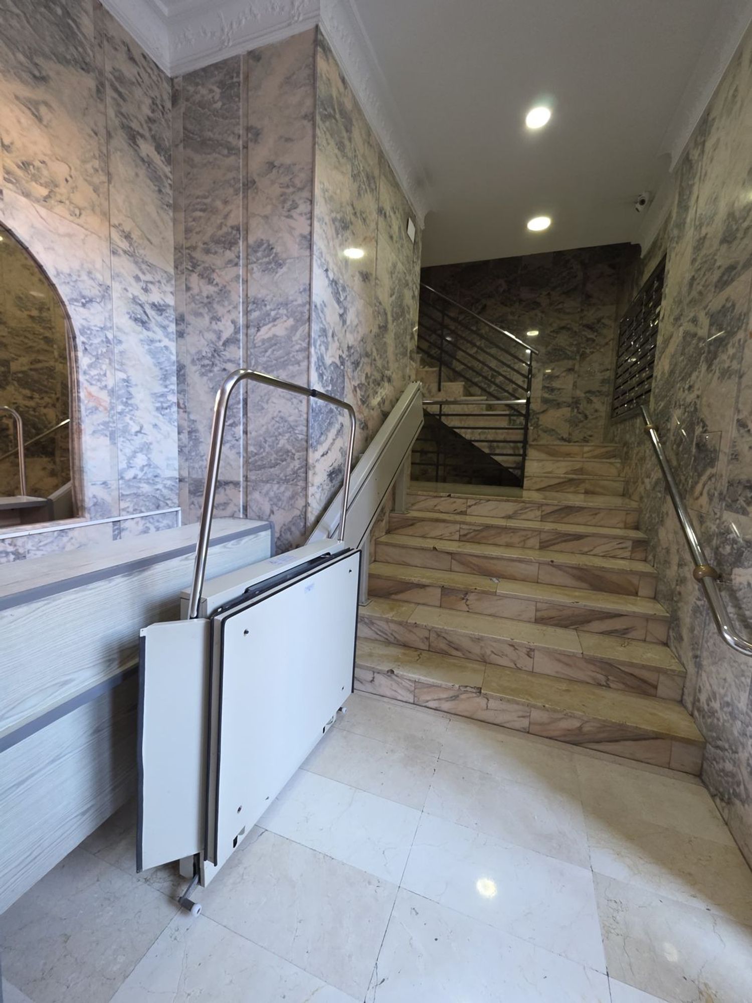 Piso en calle Mauricio Moro Pareto, 7 - Foto 17