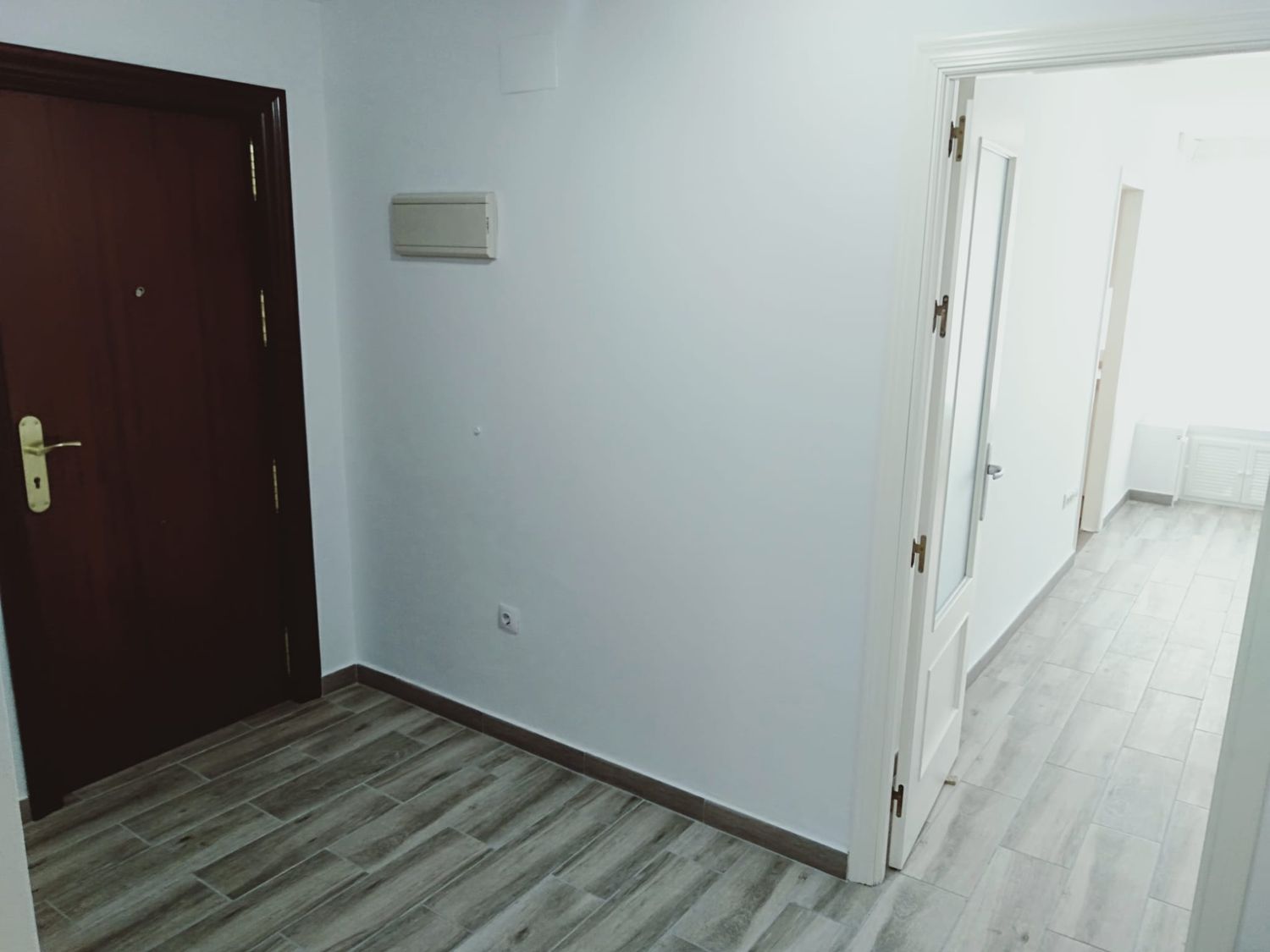 Piso en Barrio Buhaira - Huerta del Rey - Foto 4