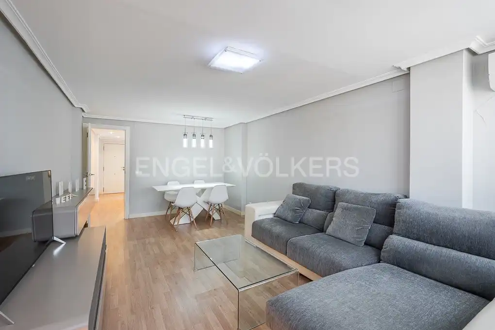 Piso en  Carrer de José Andreu Alabarta - Foto 5