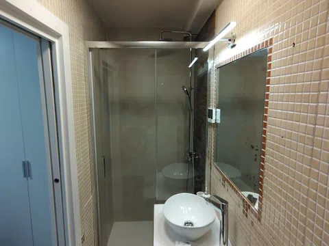 Estudio en calle de Balaguer, 18 - Foto 8