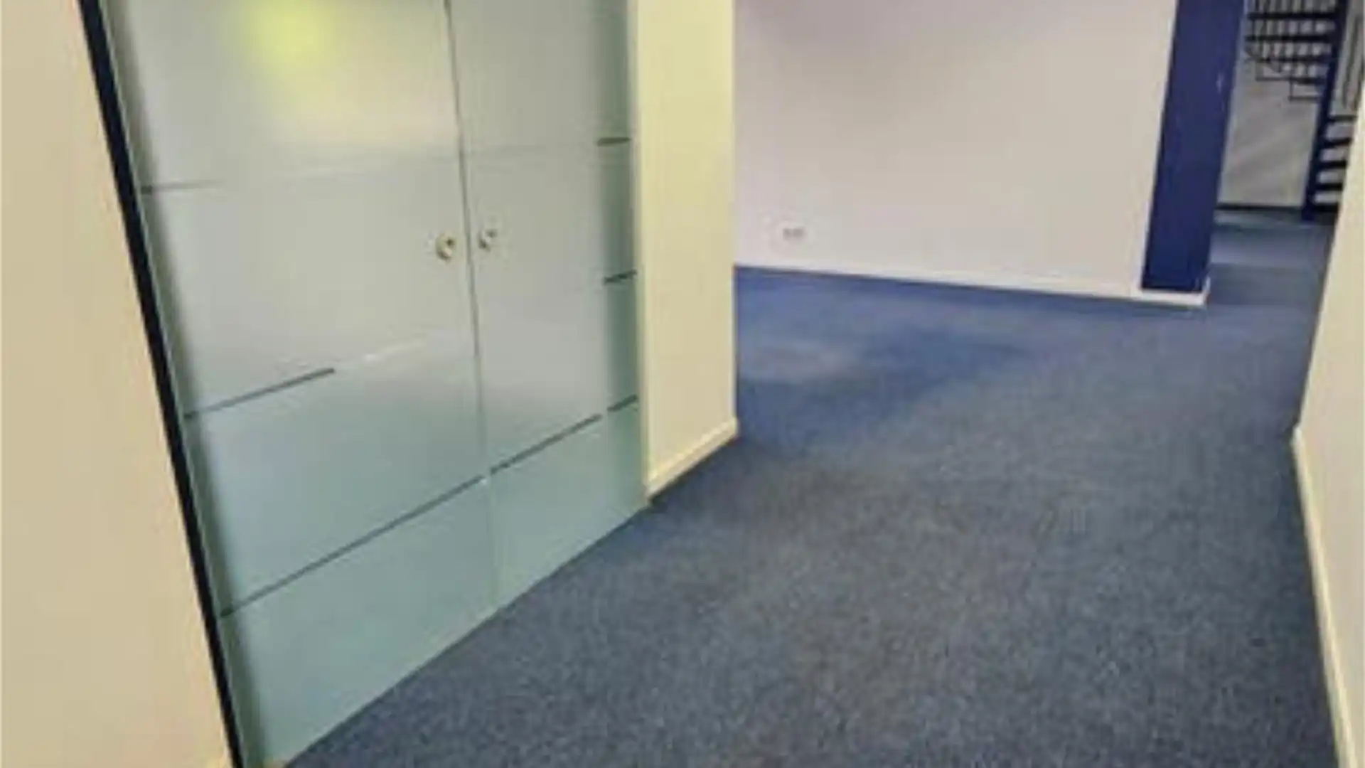 Local comercial en Residencial TV3 - Foto 7