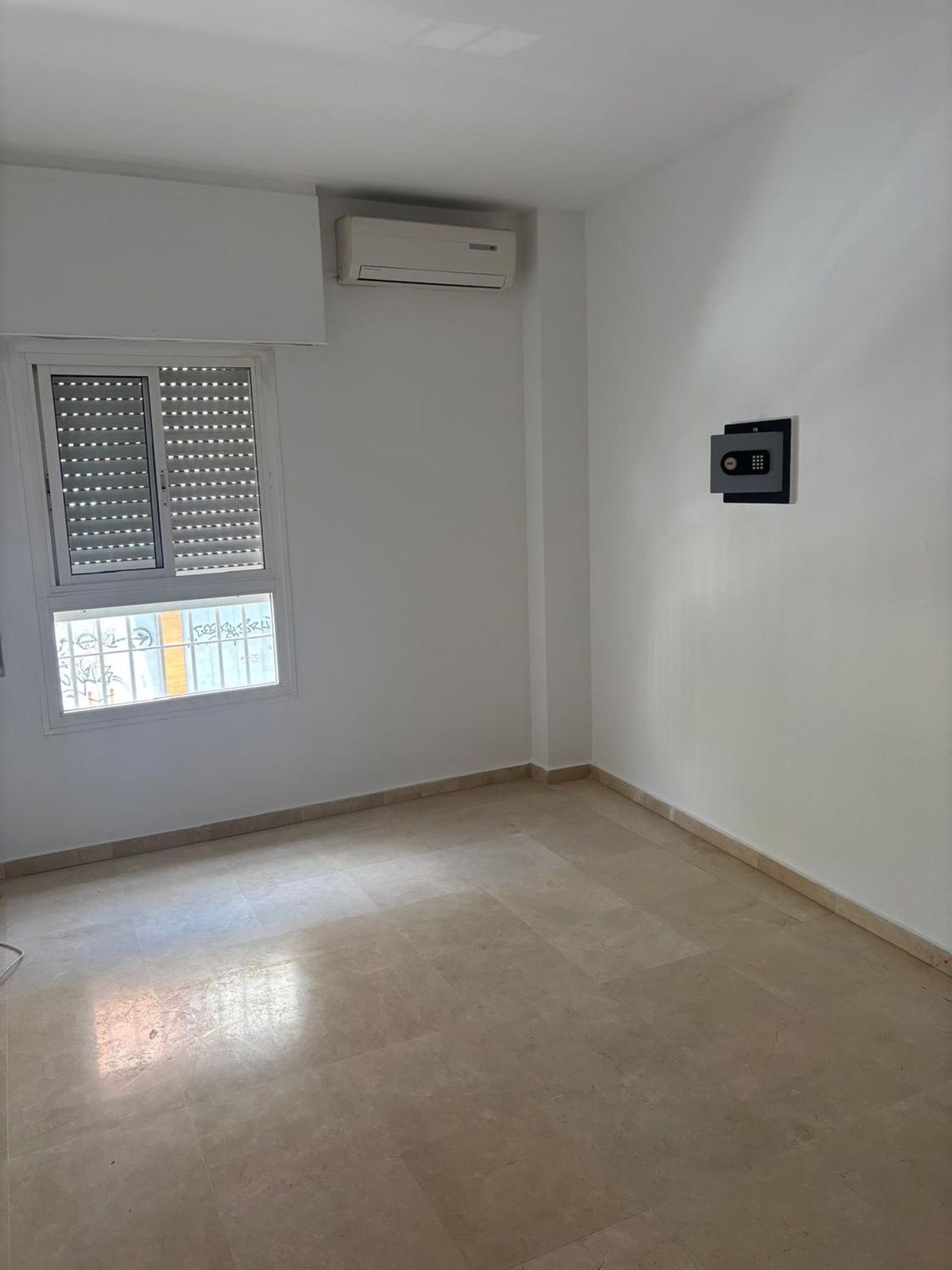 Dúplex en Calle Virgen de la Encarnación, 11, Luis Montoto - Santa Justa - Foto 2