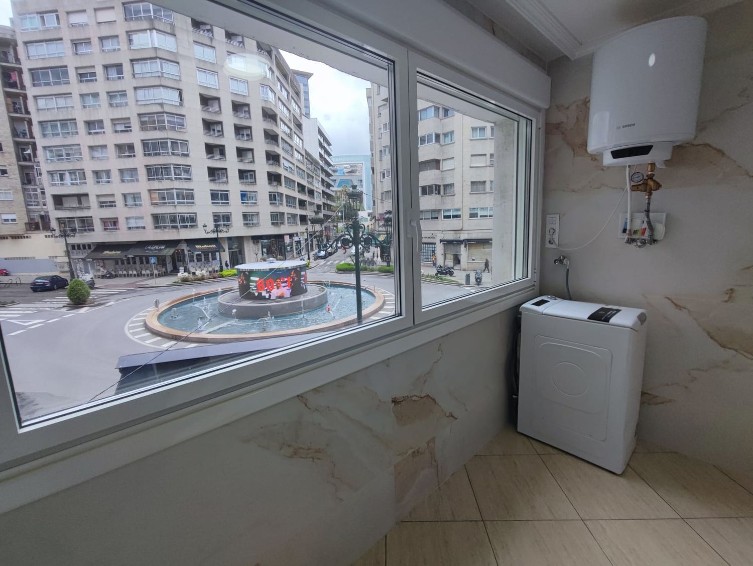 Piso en calle de Rosalía de Castro, 59 - Foto 5