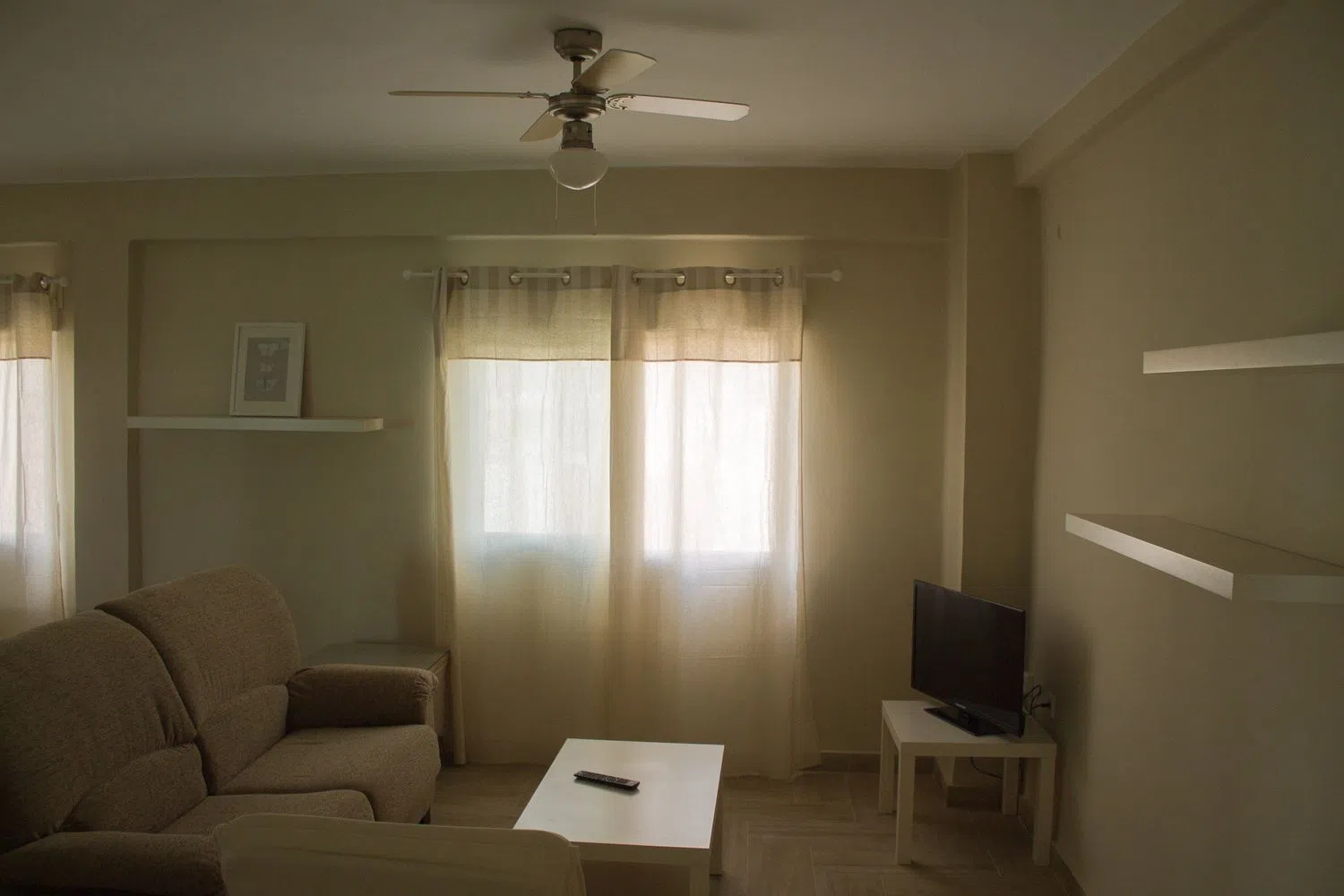 Piso en calle de Sant Vicent Màrtir, 244 - Foto 1