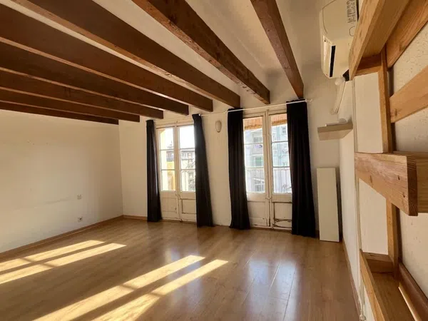 Ático en calle de Camprodon, 30