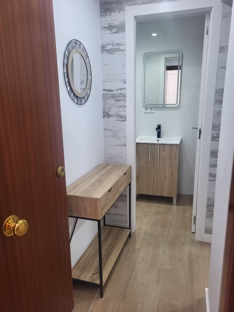 Piso en  Calle Valdeolleros 36 - Foto 3