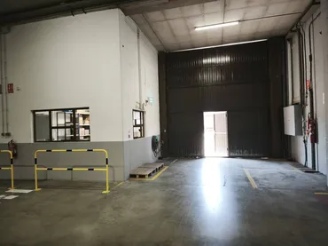 Nave Industrial en L'Hospitalet de Llobregat - Foto 1