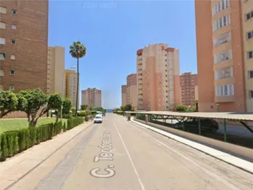 Piso en  Calle Teodoro Llorente 6 - Foto 1