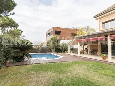 Chalet en Esplugues de Llobregat - Foto 4