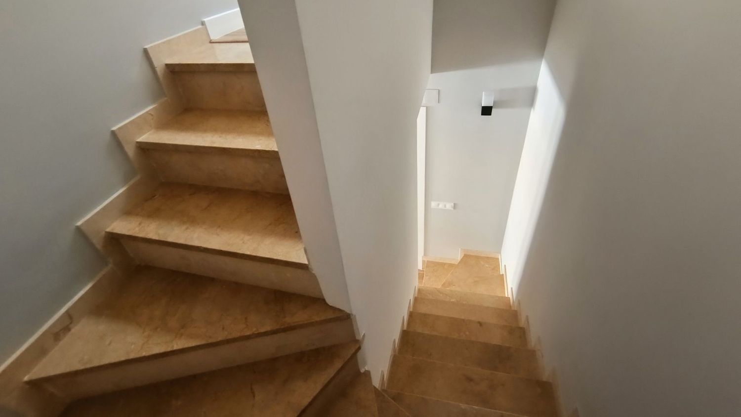 Chalet adosado en Plaza H-1 Villa Rosa, 6 b, Los Balcones y los Altos - Foto 4