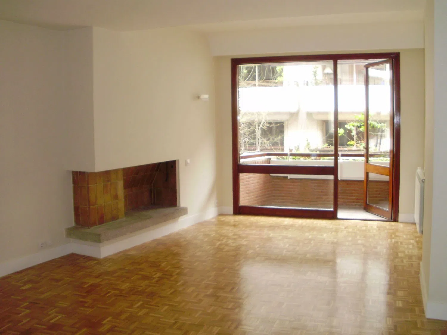 Piso en calle del Monte Esquinza, 39 - Foto 1