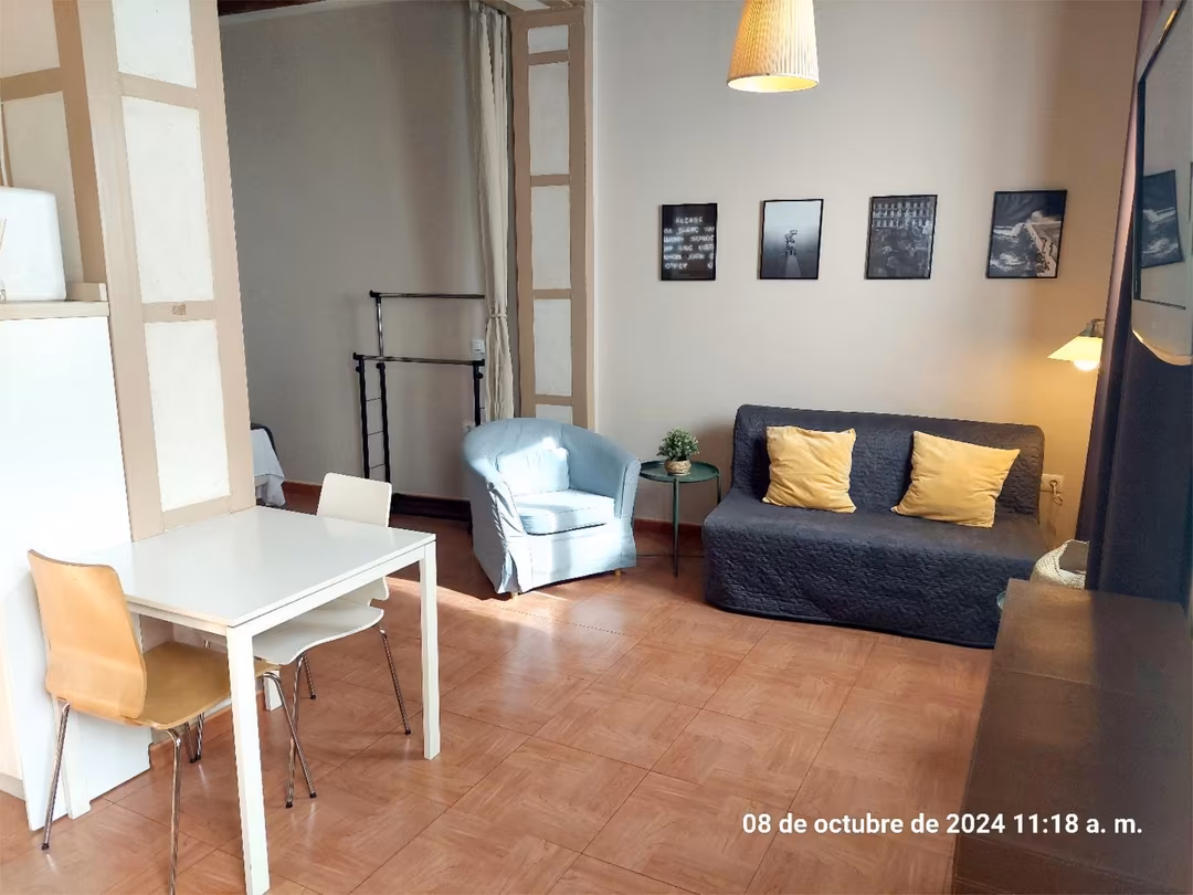 Piso en  Calle Reposo 1