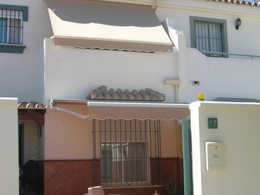 Casa adosada en  Calle José Luis López-Aranguren 477 - Foto 18