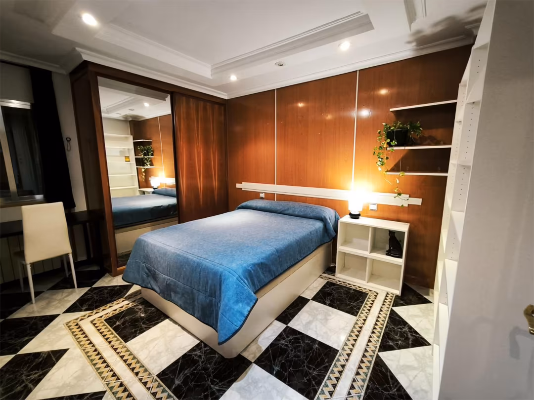 Piso en  Calle del Arroyo del Olivar 20 - Foto 11