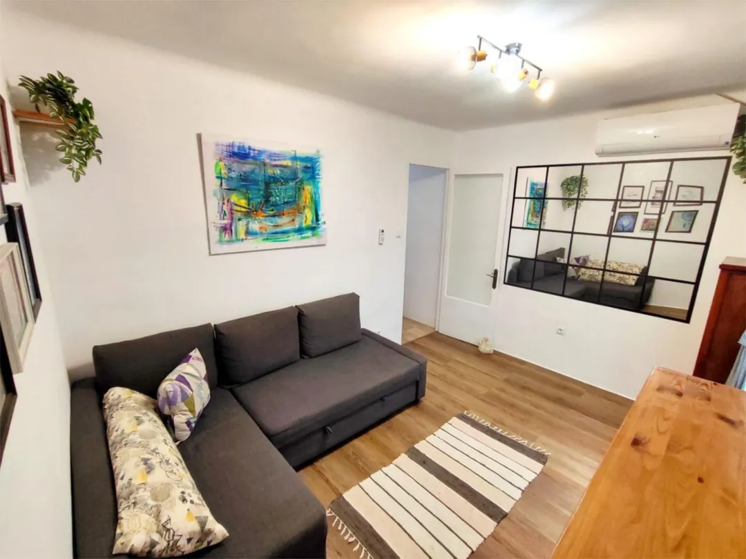 Piso en  Carrer del General Weyler 152 - Foto 1