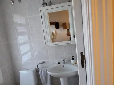 Casa adosada en  Avenida Felipe Corchero 5 - Foto 8