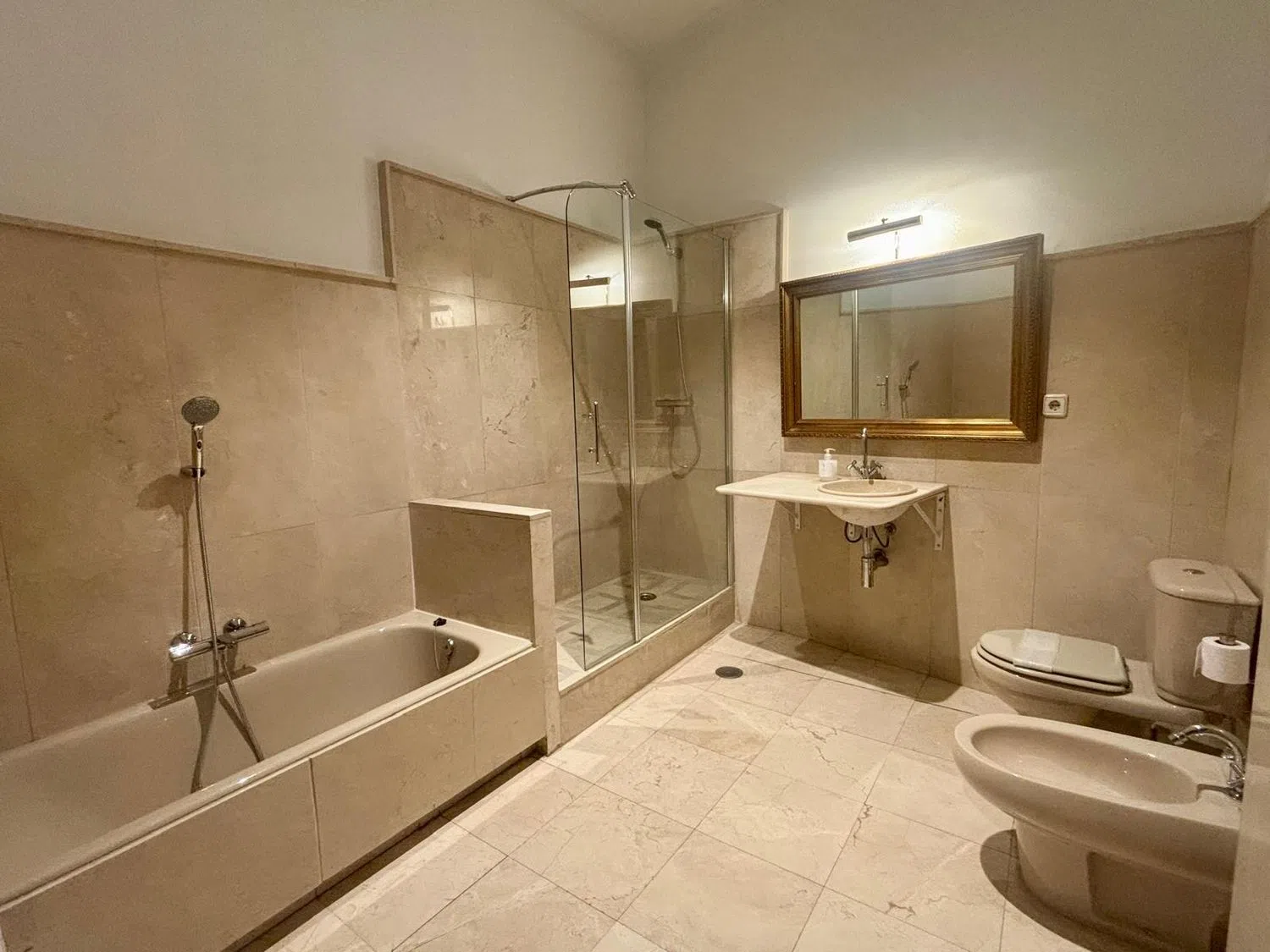 Piso en Barrio Huertas-Cortes - Foto 16