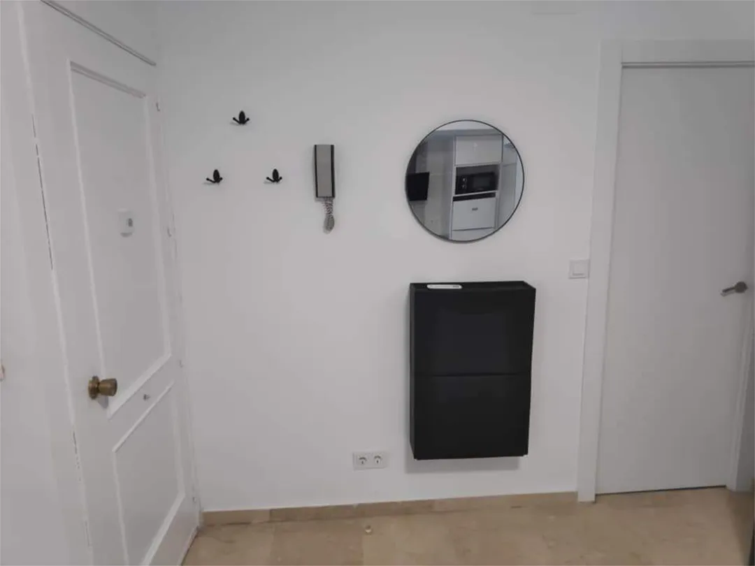 Estudio en  Calle Villa de Rota 5 - Foto 4