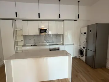 Apartamento en  Calle José María de Mena 9 - Foto 4