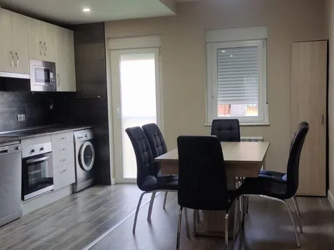 Piso en plaza del Alto del Rollo, 5