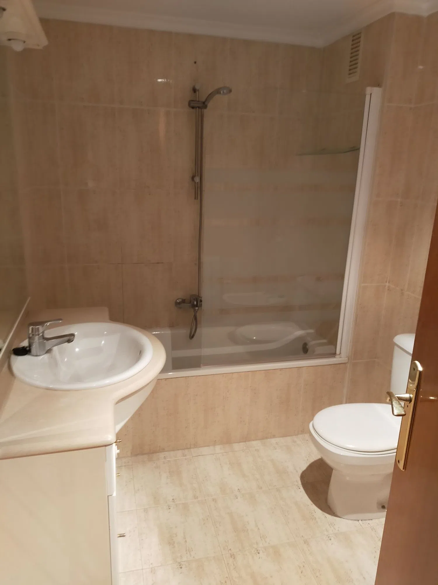 Piso en calle de la Democràcia, 21 - Foto 4